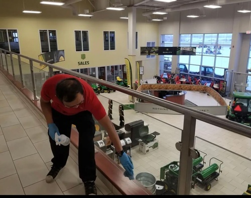 Gallery Image gallery-cleaning.jpg