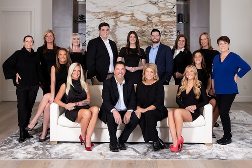 Gallery Image Team%201086x768.jpg