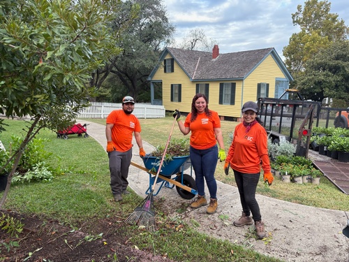 Gallery Image Houston%20West%2010.jpg