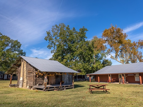 Gallery Image Merryville_Museum_Burks_Cabin_and_Museum_1000x750-Copy.jpg