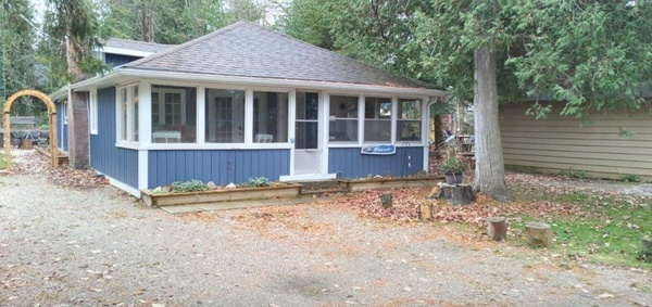 Front of cottage