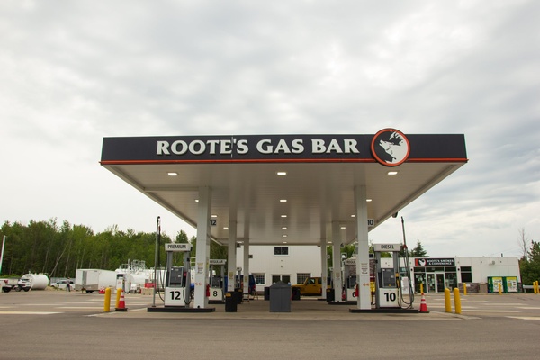 Gallery Image Rootes%20Gas%20Station_040926-022148.jpg