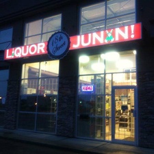 Liquor Junxn 18th Street