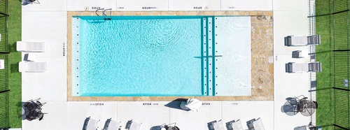 Gallery Image los%20cab%20pool.JPG