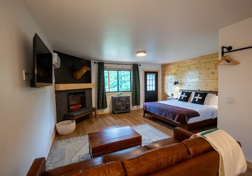 Gallery Image 055_brackenridge_webfiles_onionstudio_gallery--684abf8f2b38e.jpg