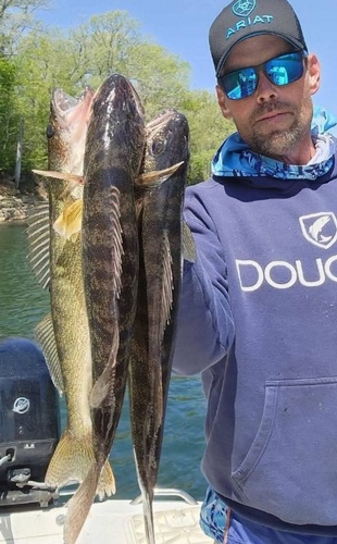 Gallery Image guidedFishingTrips.jpg Gallery Image guidedFishingTrips.jpg