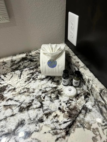 Gallery Image IMG_2486.jpg