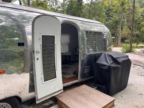 Gallery Image entry.jpg