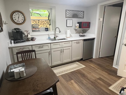 Gallery Image GS_Kitchen.jpeg