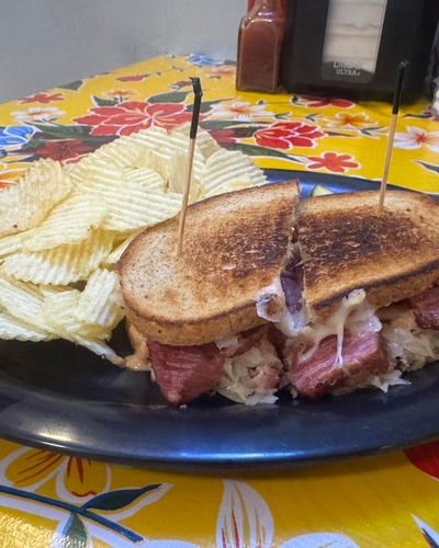 Gallery Image 489565809_635397652816916_730969570118980940_n.jpg