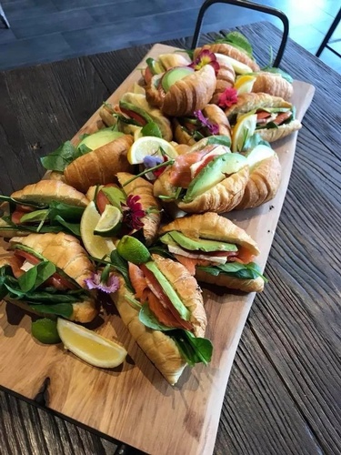 Gallery Image Mini_croissants.jpeg