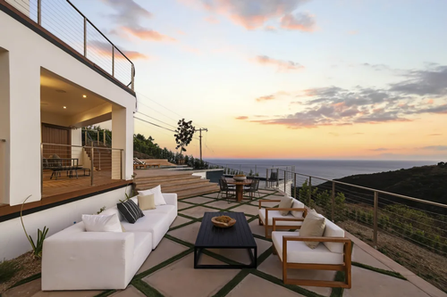 Gallery Image Trancas%206.png