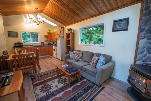 Gallery Image small-living-area-with-kitchenette_tofino_pacific_coast_retreats.jpg