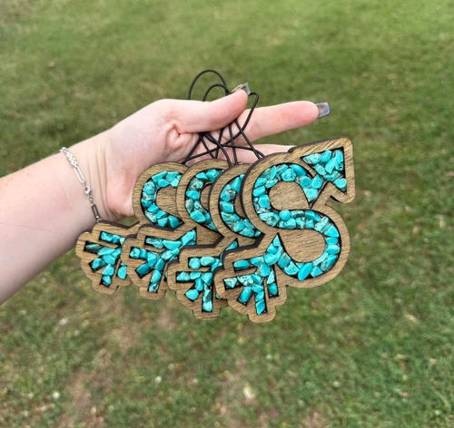 Gallery Image Kickin%20S%20Customs%20-%20Car%20Charm.jpg