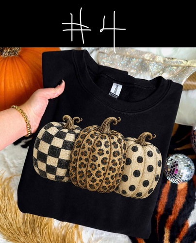 Gallery Image Kickin%20S%20Customs%20-tshirt%20-clothing%204.jpg