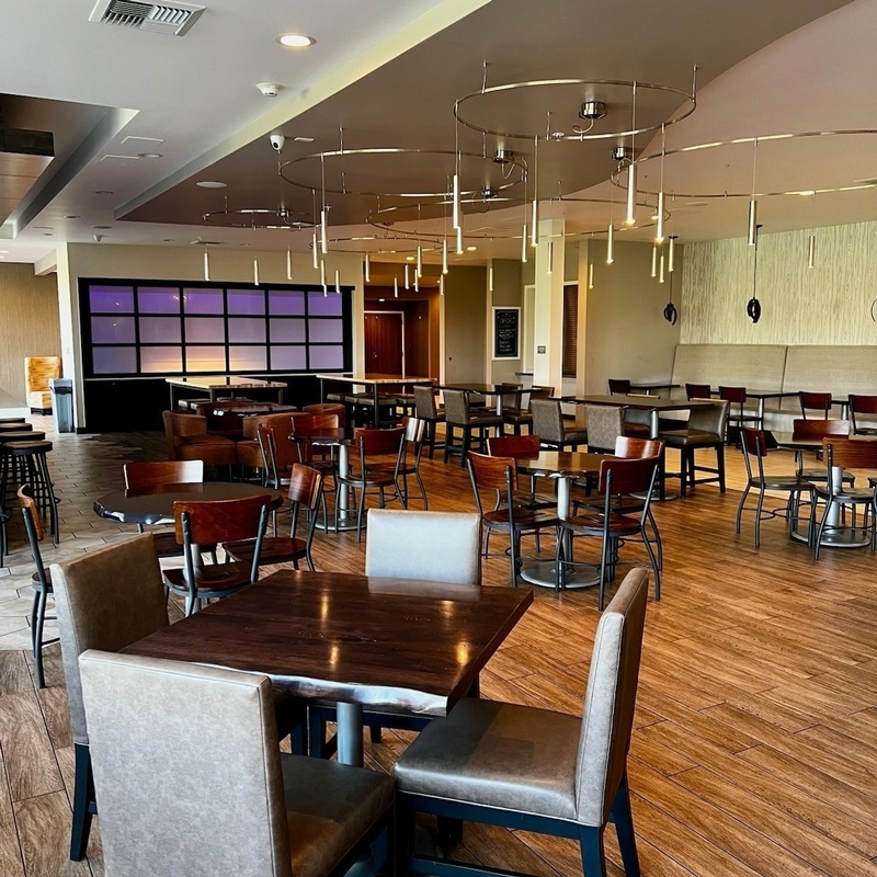 Gallery Image restaurant.jpg