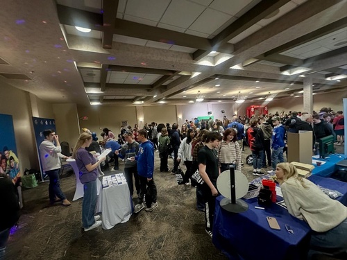 Gallery Image abound%204.jpg