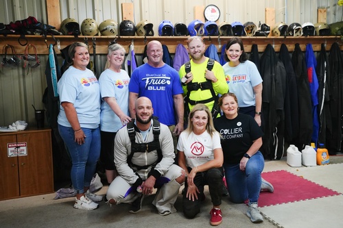 Gallery Image blueoval%204.jpg