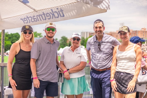 Gallery Image wes%20banco%204.jpg