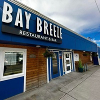 Bay Breeze Restaurant and Bar