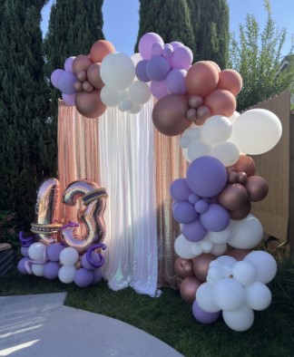 Gallery Image Balloon%20Garlands.jpg