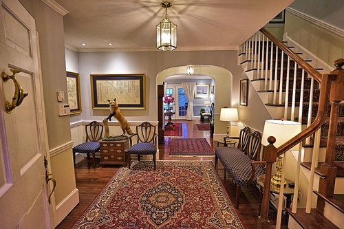 Gallery Image 2a%20-%20foyer%20-.jpg