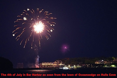 Gallery Image 3b%20-%20Summer%20-%20%20fireworks.JPG