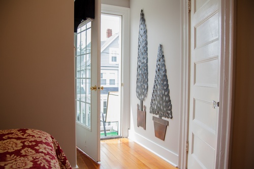 Gallery Image canterbury-cottage-bed-and-breakfast-bar-harbor-maine-0019.jpg