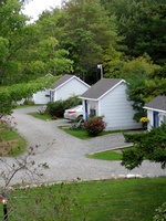 Isleview Motel & Cottages