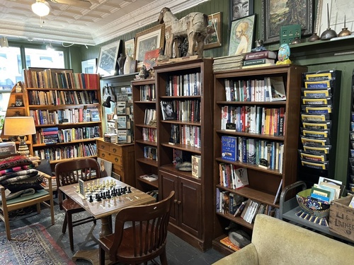 Gallery Image Chases%20book.jpg