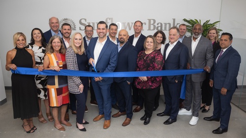 Gallery Image 1edits-9907_291225-050048.jpg