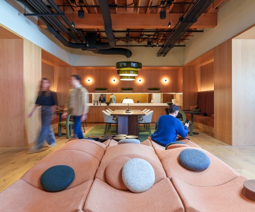 Gallery Image RIOS_Sony_Music_Publishing_New_Facility_21617_00_N72.jpg