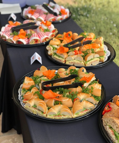 Gallery Image bagel%20sandwich%20platter%20copy.jpg