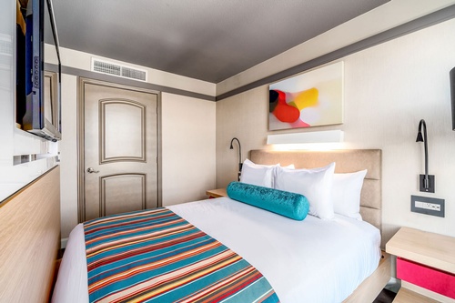 Gallery Image full-century-park-shoot-2-10.2000x0.jpg