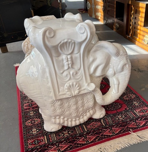 Gallery Image Elephant-ceramic-e1751856259535-993x1024.jpg