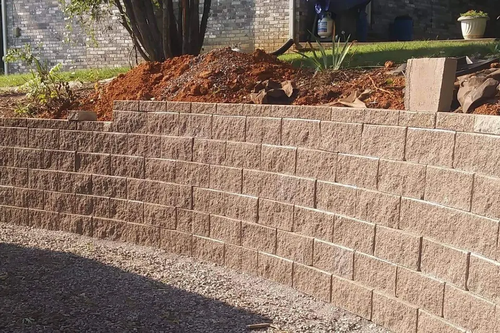 Gallery Image GandM%20Retaining%20Walls.png