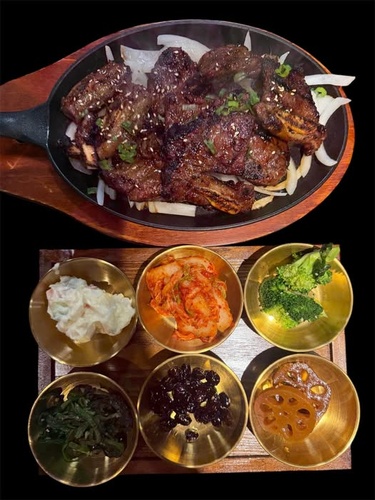 Gallery Image Galbi%20Gui%20LA%20Style%20Short%20Ribs.jpg