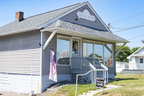 Locke & Key Boutique - Wilmington Road Neshannock Clothing Store