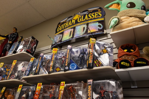 Giantman Comics - Washington Center Plaza, New Castle, PA