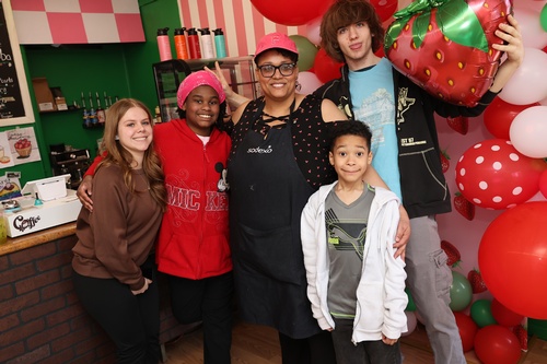 The Fancy Strawberry Cafe - Ice Cream, Coffee, Boba, Good People, New Castle, PA 