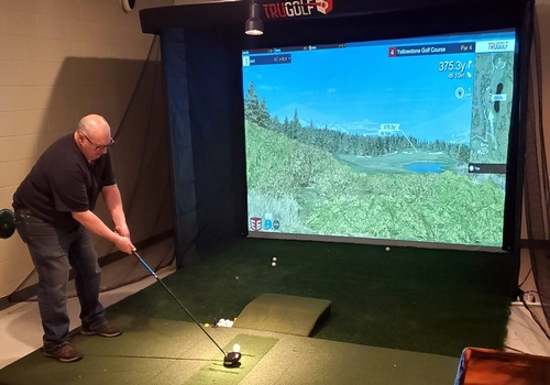 Gallery Image the-lanes-golf-simulator-001-landscape-14d402369fc4d05df62172221732dc80-2xo7m8fp6az0.jpg