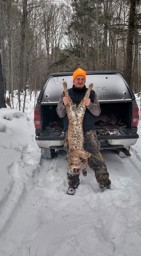Gallery Image bobcat%20hunt.jpg