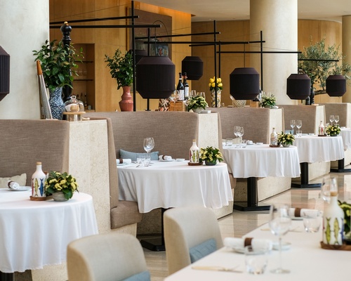 Gallery Image Embassy%20Room%20La%20Marina%20Venue%20Photo%20Close-up%201.jpg