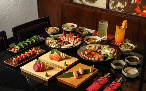 Gallery Image Benihana%20-%20Food(1).jpg