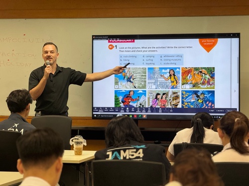 Gallery Image 13_AUA%20CT.jpg