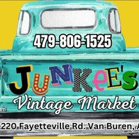 Junkee's Vintage Market