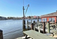 Gallery Image IMG_6085.jpg