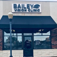 Gallery Image Bailey%20vision%20clinic%203.jpg