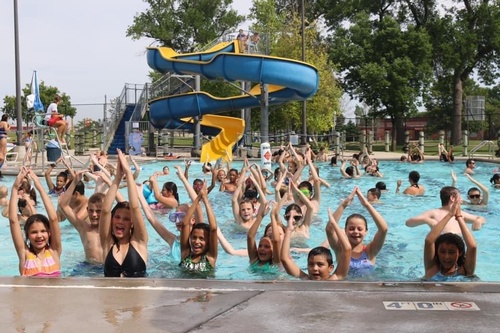 Pool Party 2019 (photo by Pipestone County Star)