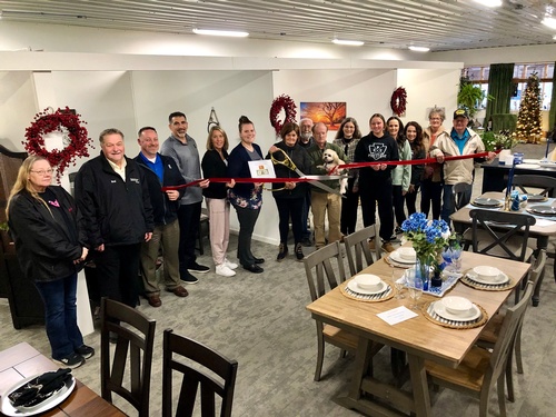 Chamber Ribbon Cutting for Sol Expressions Dec. 6, 2023 (photo by Tom Steffes)
